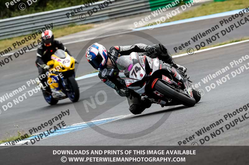 estoril;event digital images;motorbikes;no limits;peter wileman photography;portugal;trackday;trackday digital images